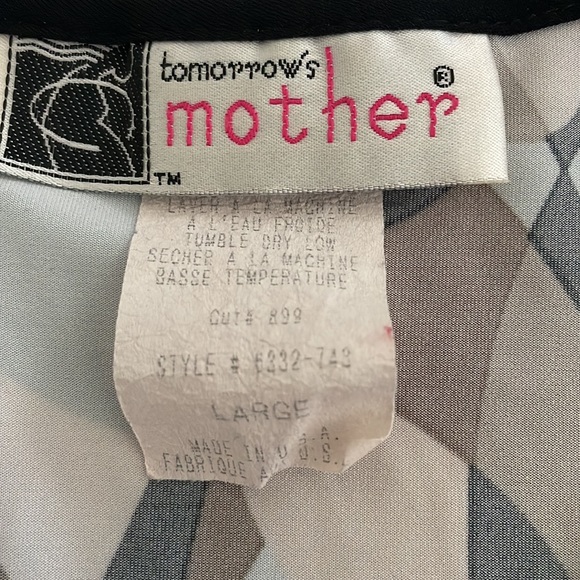 Maternity Faux Wrap v-neck long sleeve top tie back waist- Large - Picture 5 of 8